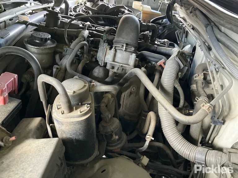2008 Toyota Hilux Used VIN MR0EX12G302018144 – photo 13 2008 Toyota Hilux Used VIN MR0EX12G302018144 – photo 13