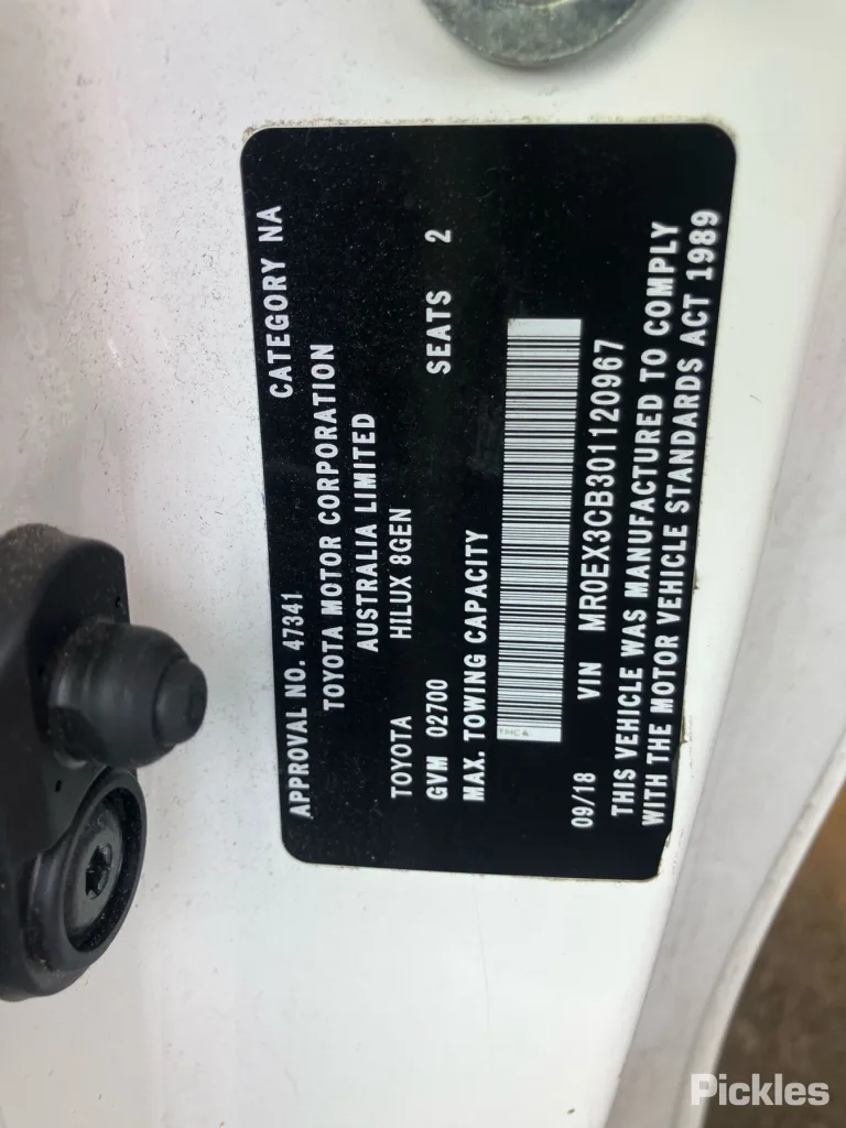 2018 Toyota Hilux Damaged VIN MR0EX3CB301120967 – photo 30 2018 Toyota Hilux Damaged VIN MR0EX3CB301120967 – photo 30
