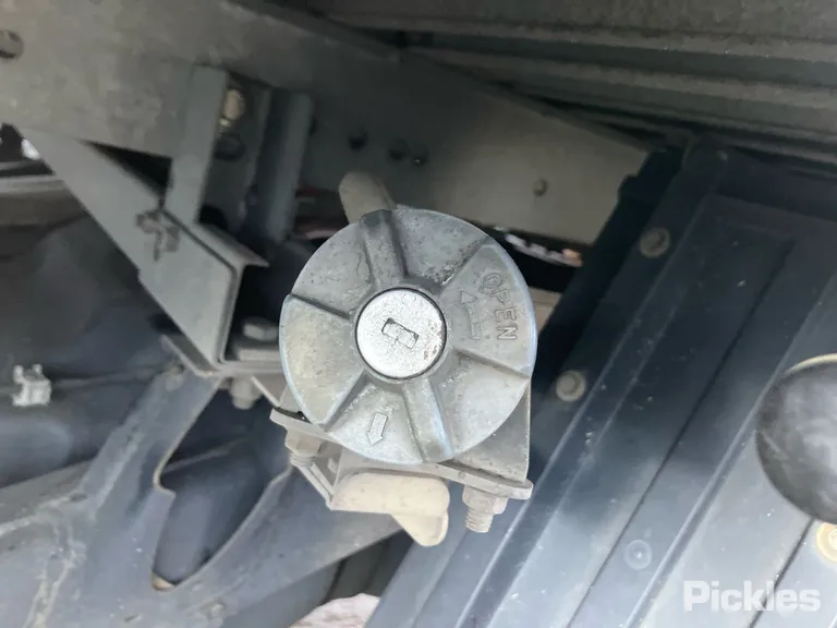 2016 Toyota Hilux Used VIN MR0EX3CB801107499 – photo 22