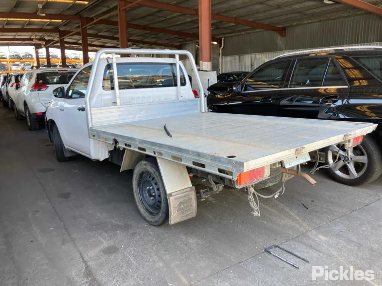 2018 Toyota Hilux Damaged VIN MR0EX3CB801122469 – photo 13