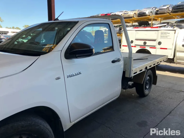 2018 Toyota Hilux Damaged VIN MR0EX3CB801122469 – photo 23