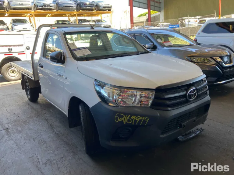 2018 Toyota Hilux Damaged VIN MR0EX3CB801122469 – photo 26