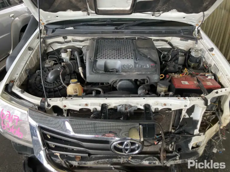 2006 Toyota Hilux Damaged VIN MR0FZ29G401528082 – photo 13