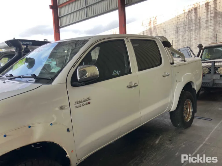 2006 Toyota Hilux Damaged VIN MR0FZ29G401528082 – photo 22