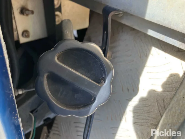 2010 Toyota Hilux Damaged VIN MR0FZ29G901592893 – photo 13