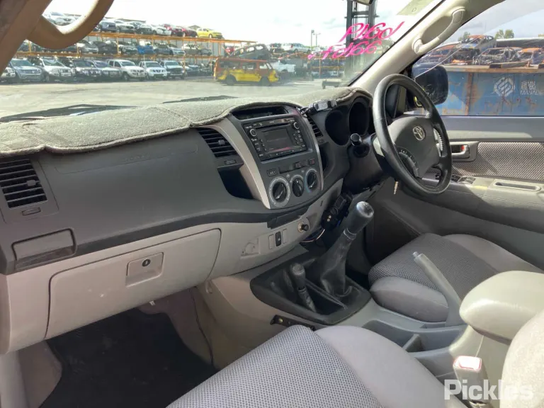 2010 Toyota Hilux Damaged VIN MR0FZ29G901592893 – photo 16