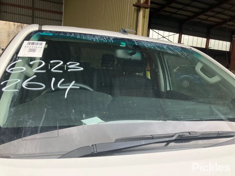 2018 Toyota Hilux Used VIN MR0HA3CD300410051 – rear exterior
