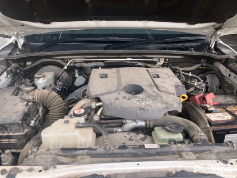 2018 Toyota Hilux Used VIN MR0HA3CD300410051 – side profile