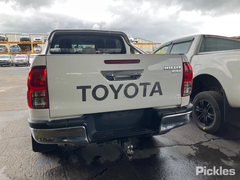 2018 Toyota Hilux Used VIN MR0HA3CD300410051 – photo 19