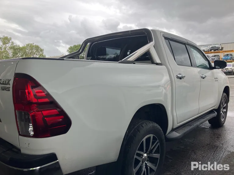 2018 Toyota Hilux Used VIN MR0HA3CD300410051 – photo 21