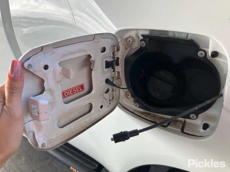 2017 Toyota Hilux Used VIN MR0KA3CC201162172 – photo 29