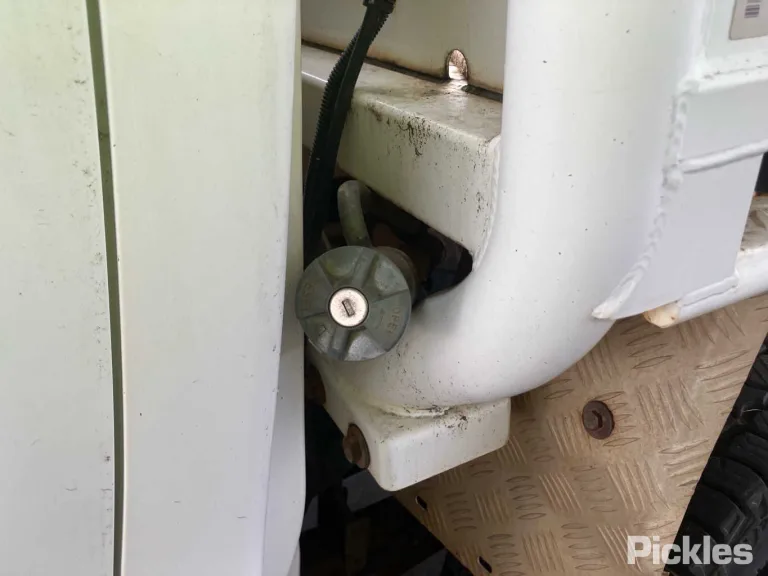 2016 Toyota Hilux Damaged VIN MR0KA3CD301302352 – photo 26