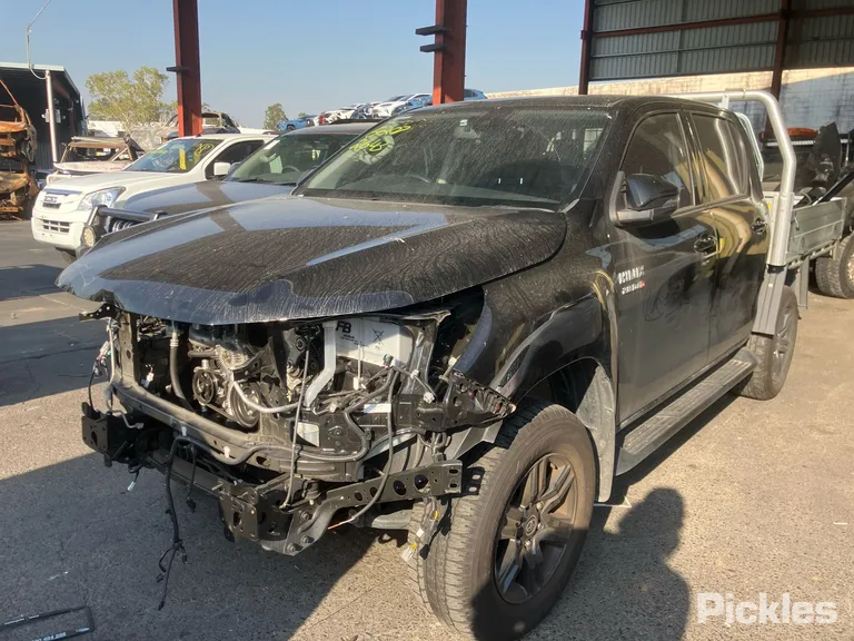 2024 Toyota Hilux Used VIN MR0KE3CD307351701 – photo 34