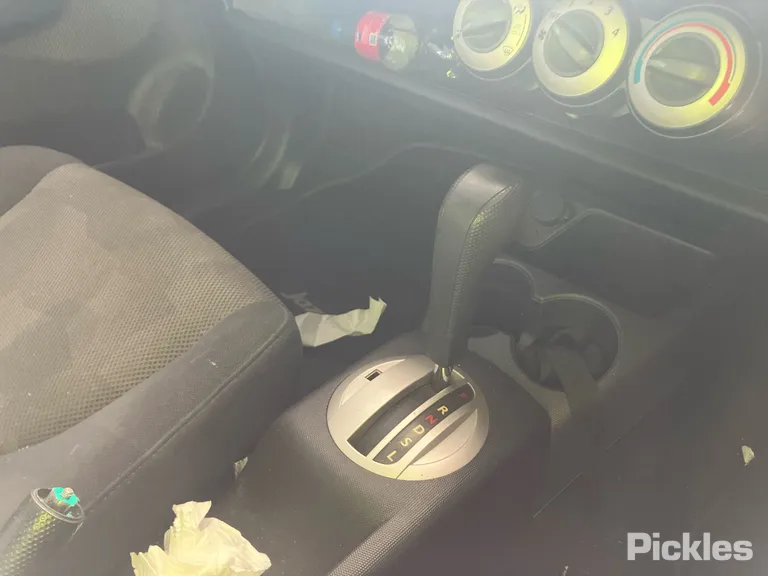 2006 Honda Jazz Used VIN MRHGD38506P041298 – engine bay