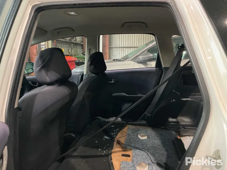 2012 Honda Jazz Used VIN MRHGE6750CP050749 – front exterior