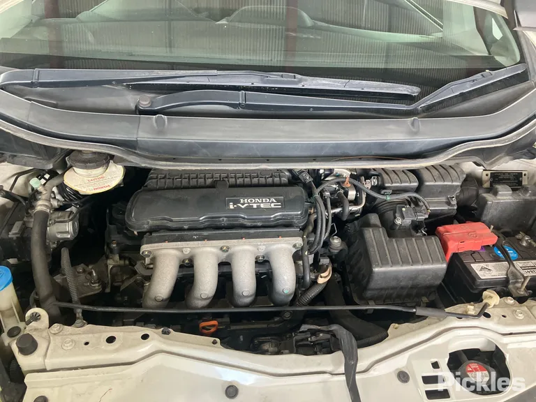 2010 Honda Jazz Used VIN MRHGE8850AP041892 – photo 12
