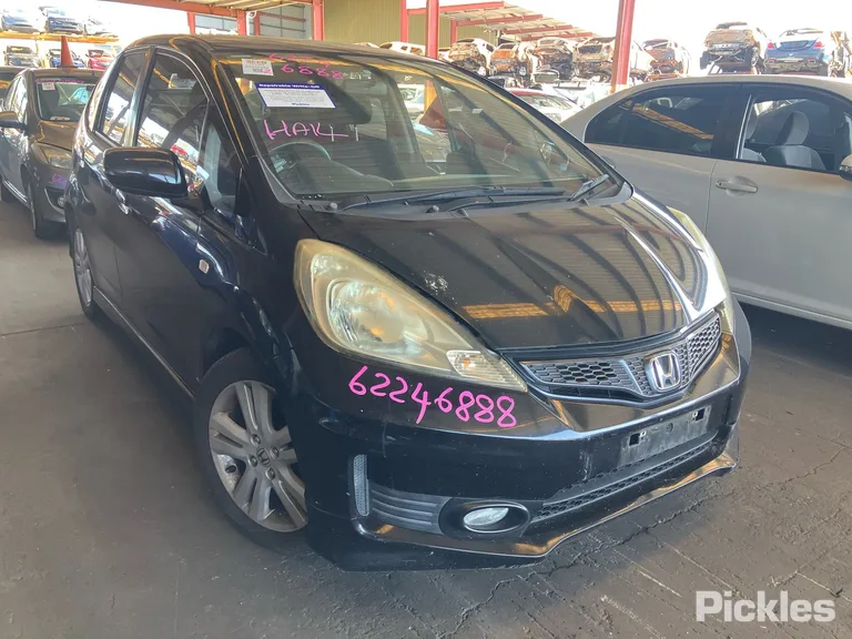 2012 Honda Jazz Used VIN MRHGE8860CP040760 – side profile