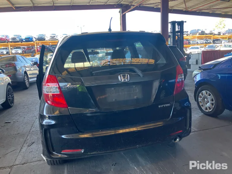 2012 Honda Jazz Used VIN MRHGE8860CP040760 – photo 15