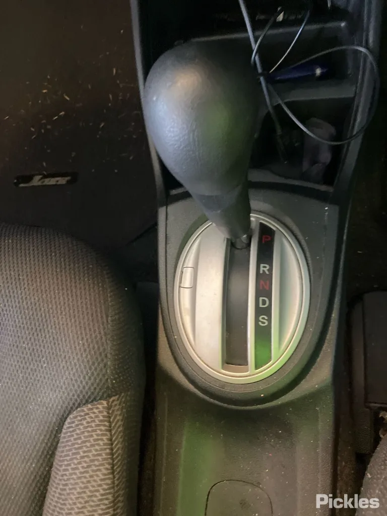2012 Honda Jazz Used VIN MRHGE8860CP040760 – photo 19