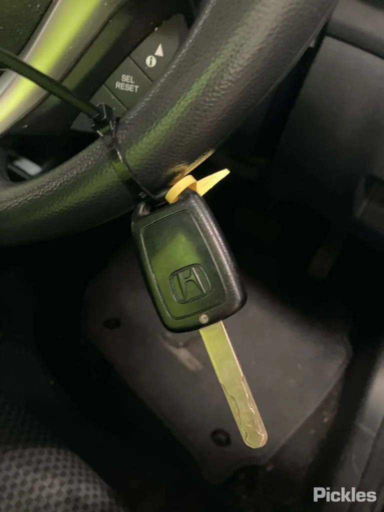 2017 Honda Jazz Damaged VIN MRHGK5850JT020954 – odometer reading