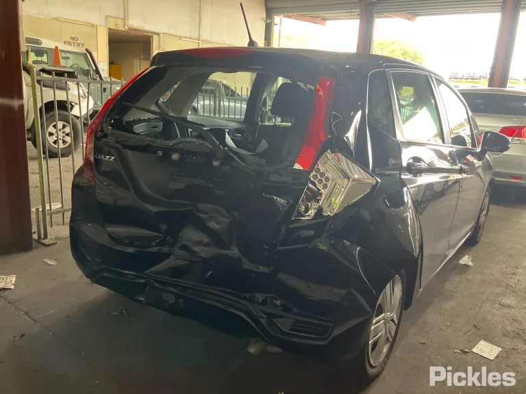 2017 Honda Jazz Damaged VIN MRHGK5850JT020954 – photo 26