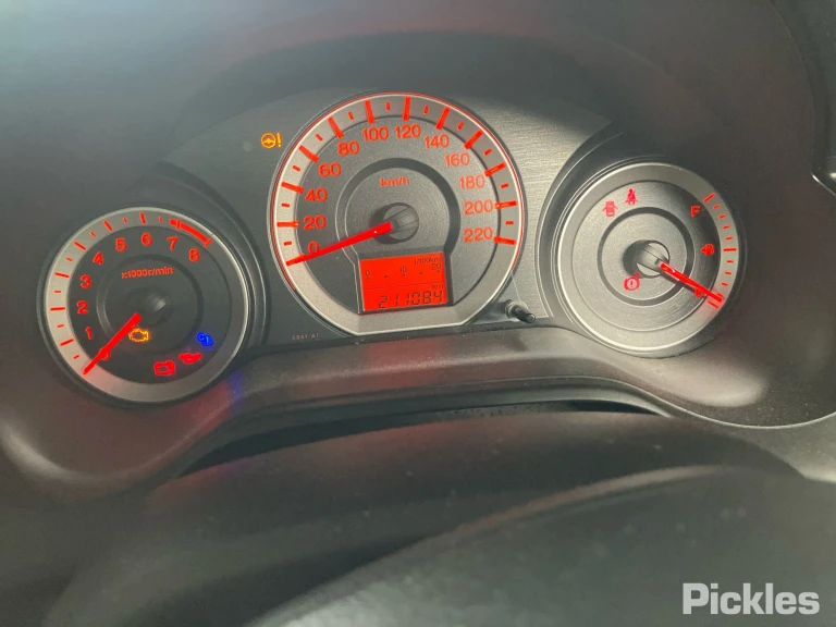 2009 Honda City Damaged VIN MRHGM25409P050076 – dashboard