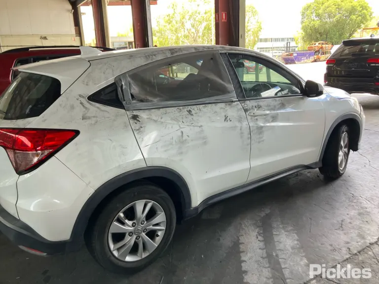 2016 Honda HR-V Damaged VIN MRHRU5830GP061464 – photo 21