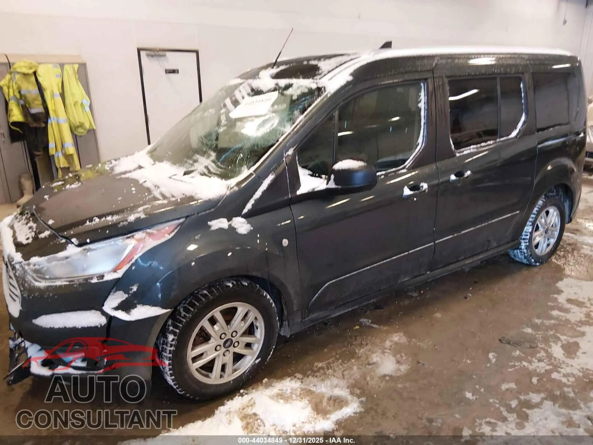 2019 FORD TRANSIT CONNECT Damaged VIN NM0GE9F21K1403136 – rear exterior