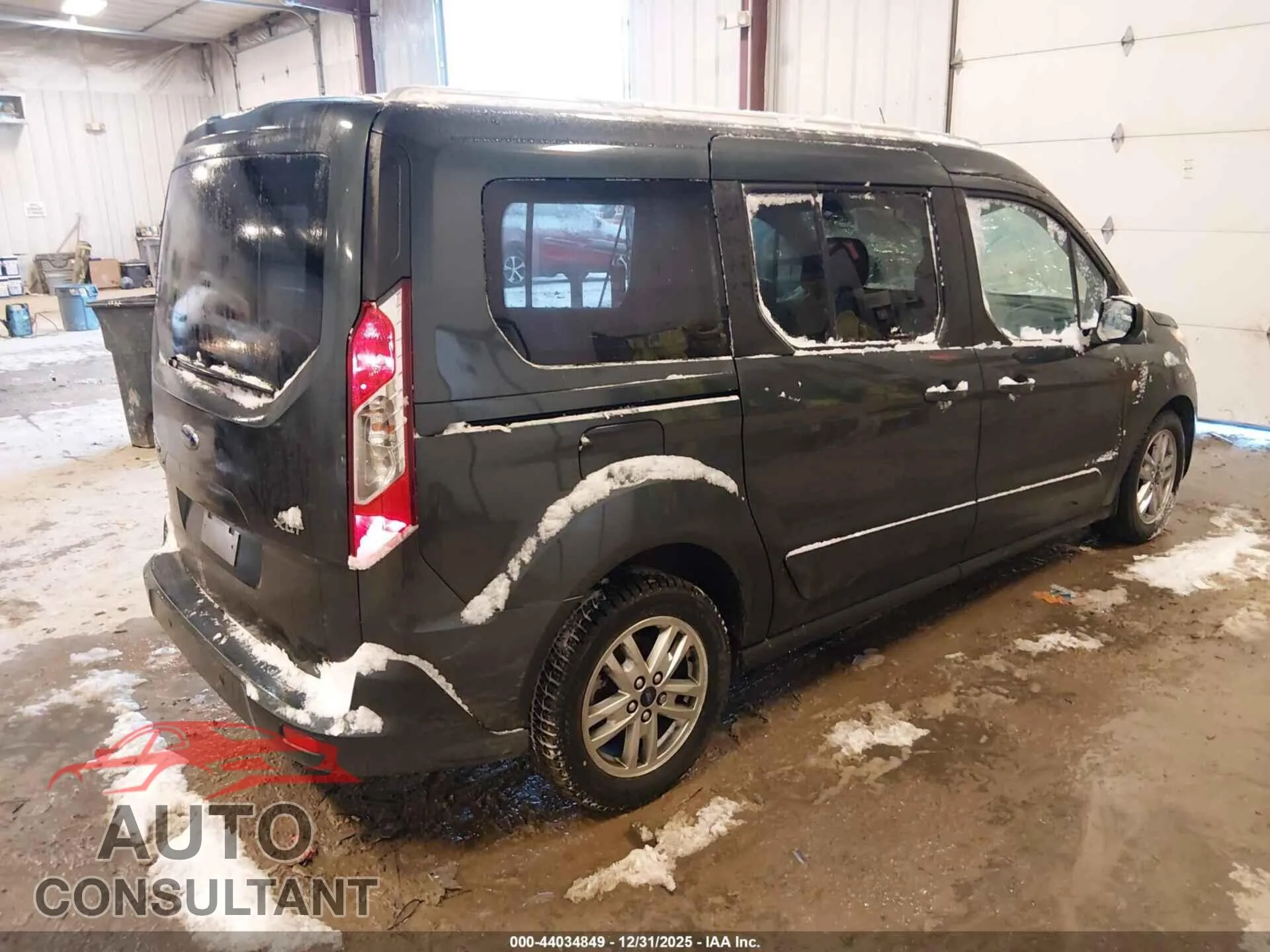 2019 FORD TRANSIT CONNECT Damaged VIN NM0GE9F21K1403136 – dashboard