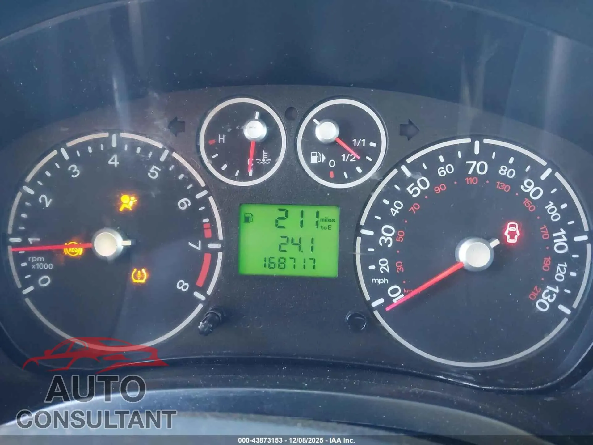 2012 FORD TRANSIT CONNECT Damaged VIN NM0LS7CN9CT097786 – exterior detail