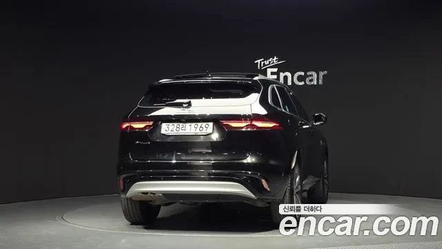 2021 Jaguar F-PACE D200 SE Sold VIN SADCA2BN0MA678847 – photo 32