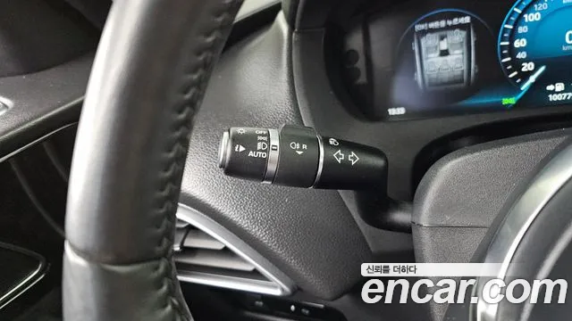 2018 Jaguar F-PACE 20d Prestige Sold VIN SADCA2BN2JA258597 – dashboard