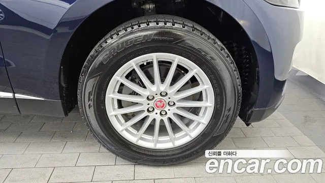 2018 Jaguar F-PACE 20d Prestige Sold VIN SADCA2BN2JA258597 – exterior detail