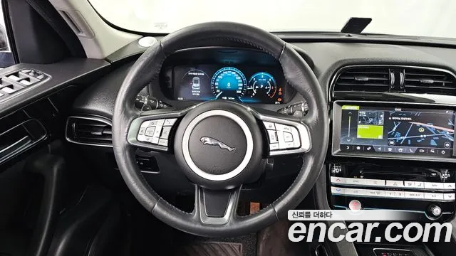 2018 Jaguar F-PACE 20d Prestige Sold VIN SADCA2BN2JA258597 – photo 27
