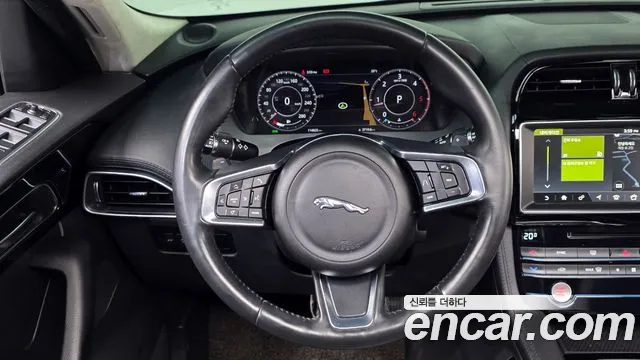 2019 Jaguar F-PACE 20d Prestige Sold VIN SADCA2BN6KA356310 – photo 20