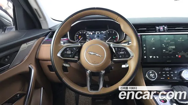 2022 Jaguar F-PACE D200 SE Sold VIN SADCA2BN7NA688969 – exterior detail