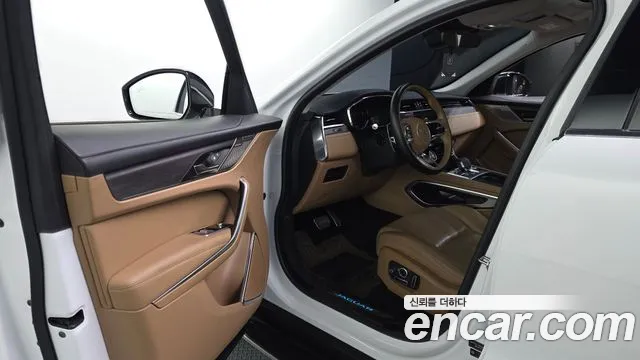 2022 Jaguar F-PACE D200 SE Sold VIN SADCA2BN7NA688969 – photo 18