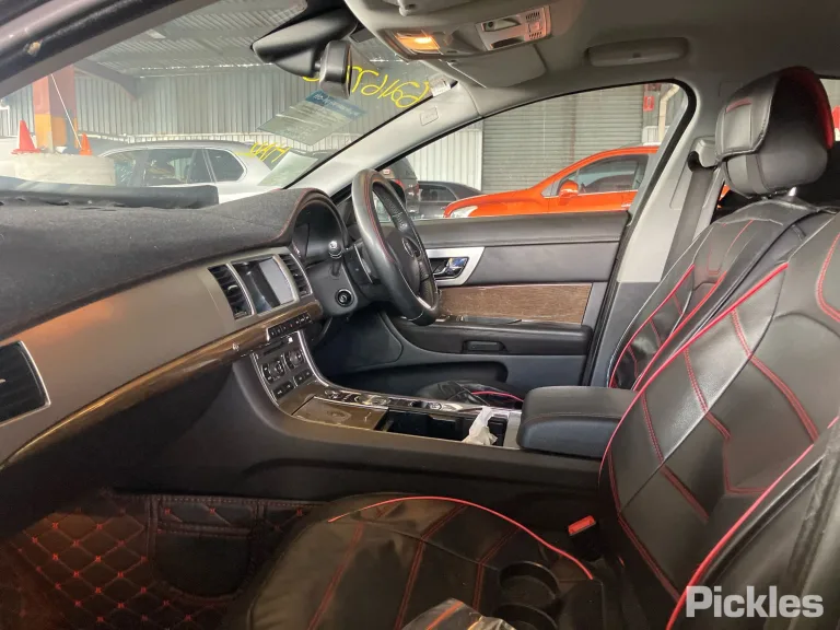 2014 Jaguar XF Damaged VIN SAJAC05K0EDU37973 – trunk area 2014 Jaguar XF Damaged VIN SAJAC05K0EDU37973 – trunk area