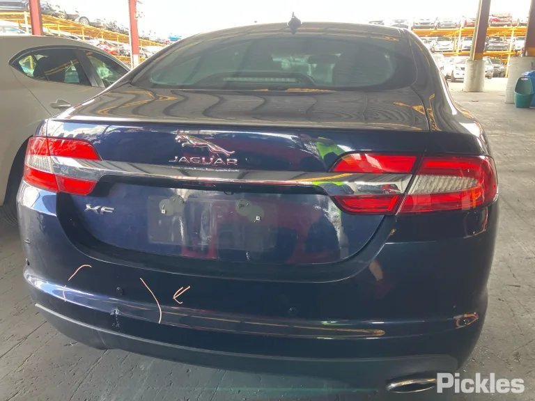 2014 Jaguar XF Damaged VIN SAJAC05K0EDU37973 – photo 28 2014 Jaguar XF Damaged VIN SAJAC05K0EDU37973 – photo 28