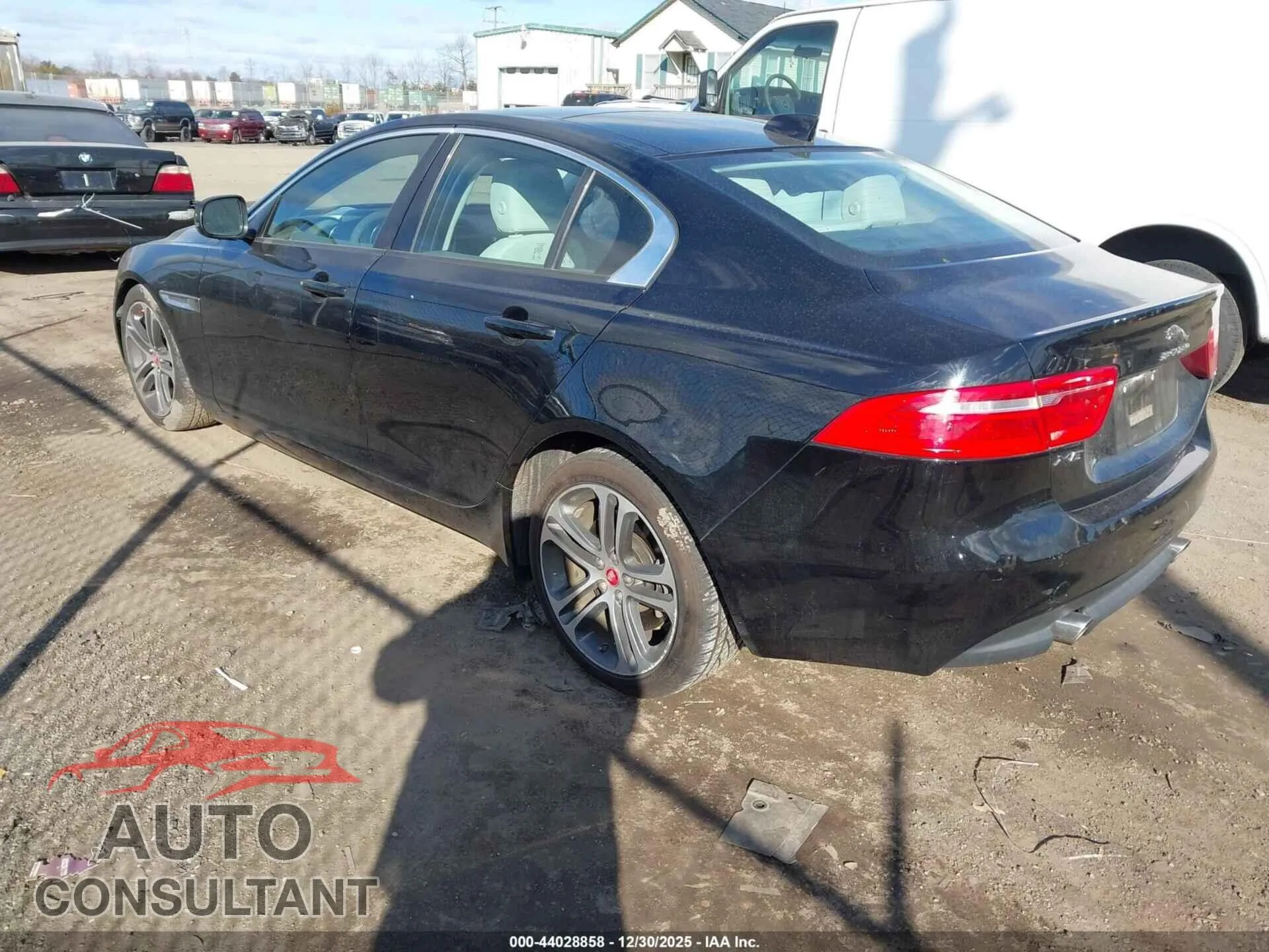 2017 JAGUAR XE Damaged VIN SAJAD4BV6HA976459 – side profile