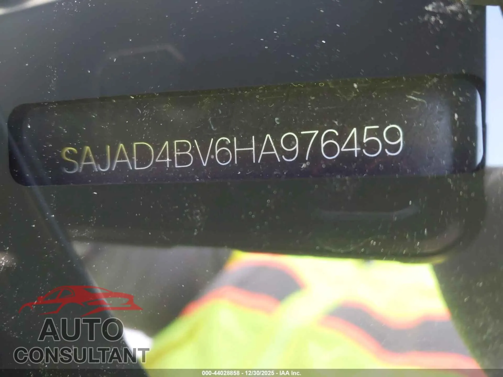 2017 JAGUAR XE Damaged VIN SAJAD4BV6HA976459 – trunk area