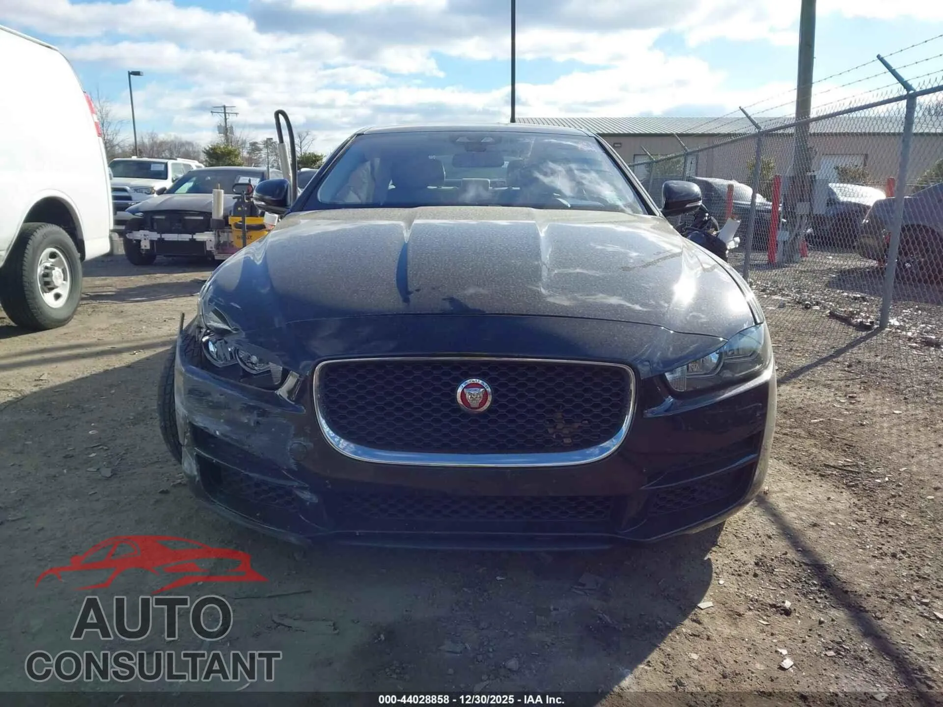 2017 JAGUAR XE Damaged VIN SAJAD4BV6HA976459 – photo 12