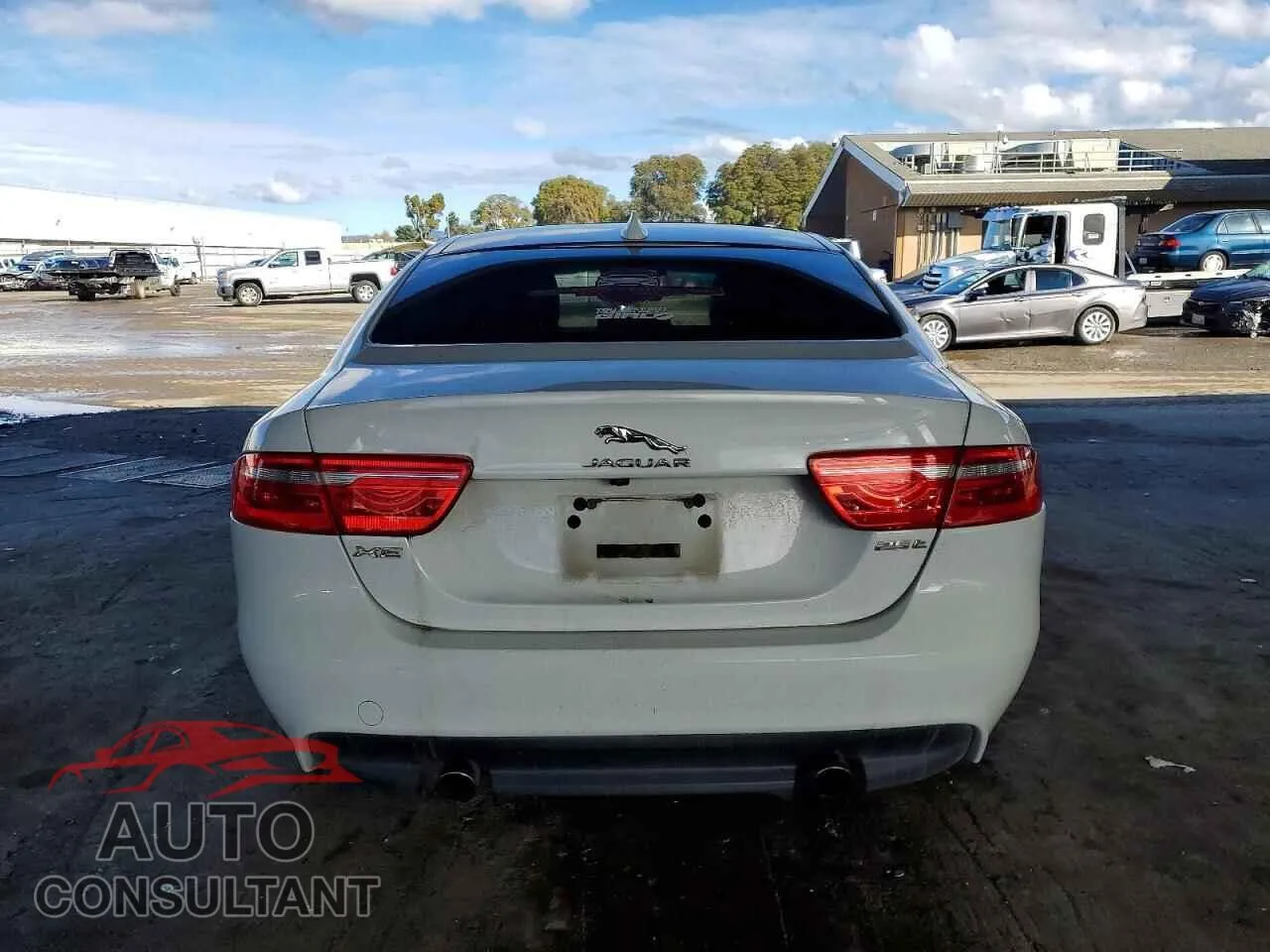 2017 JAGUAR XE Damaged VIN SAJAE4BG8HA958527 – engine bay