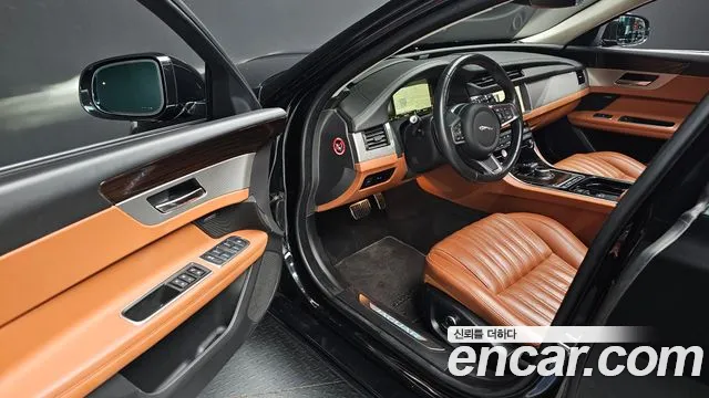 2019 Jaguar Xf (X260) 20d Portfolio Awd Sold VIN SAJBA4BN9KCY79555 – front exterior