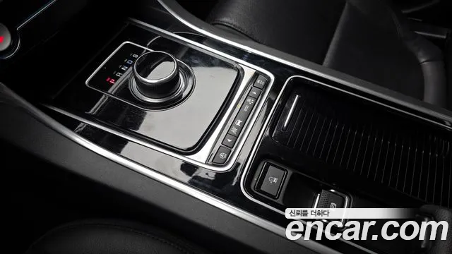 2018 Jaguar Xf (X260) 25t Prestige Sold VIN SAJBB4BX5JCY64371 – front exterior