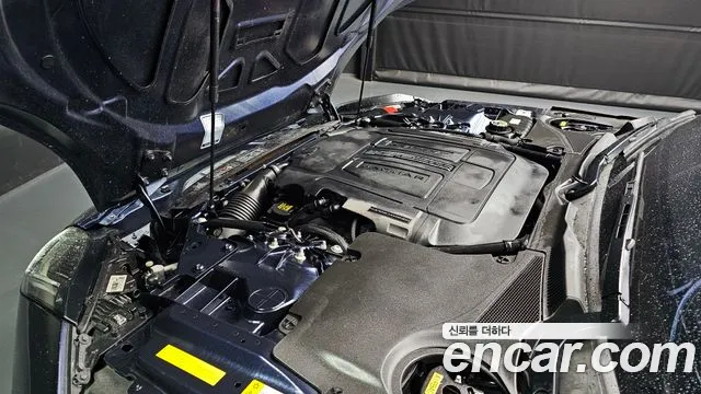 2019 Jaguar F-TYPE P380 R-Dynamic Coupe Sold VIN SAJDB1BV6KCK61243 – interior seats