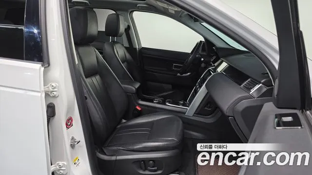 2019 Land Rover Discovery Sport 2.0 TD4 SE (150PS) Sold VIN SALCA2BN1KH782160 – photo 28