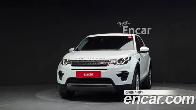 2019 Land Rover Discovery Sport 2.0 TD4 SE (150PS) Sold VIN SALCA2BN2KH784404 – engine bay