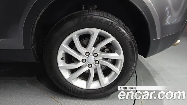 2017 Land Rover Discovery Sport 2.0 TD4 SE Sold VIN SALCA2BN4HH681591 – photo 35