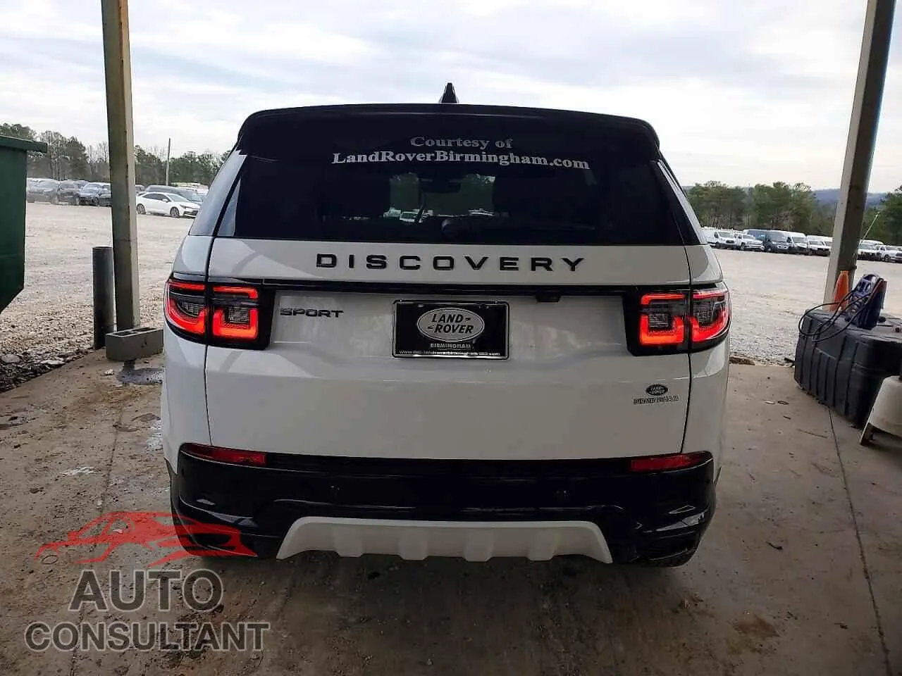 2025 LAND ROVER DISCOVERY Damaged VIN SALCL2FX6SH362819 – engine bay